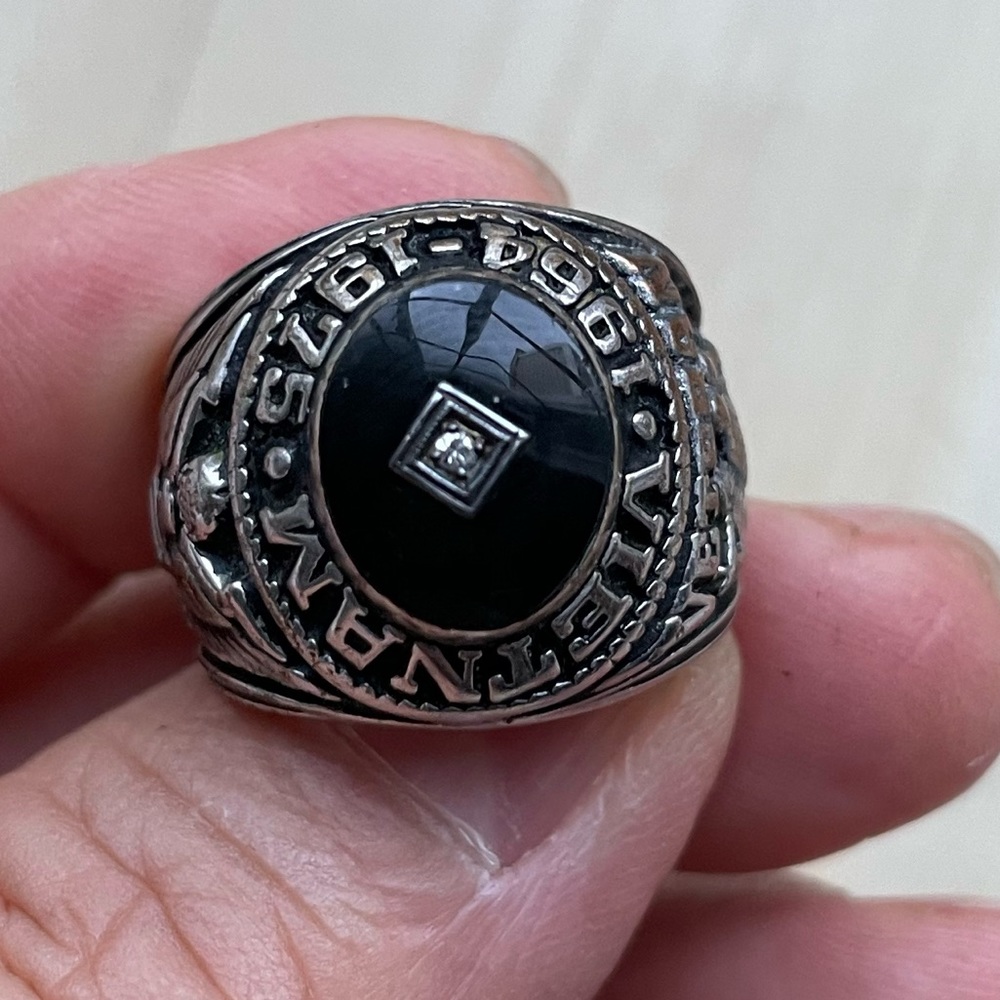 Ring - Picture 4 of 12